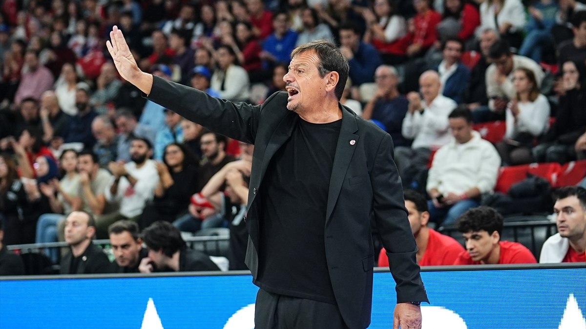 Ergin Ataman: Her iyi oyuncuya kapımız açık