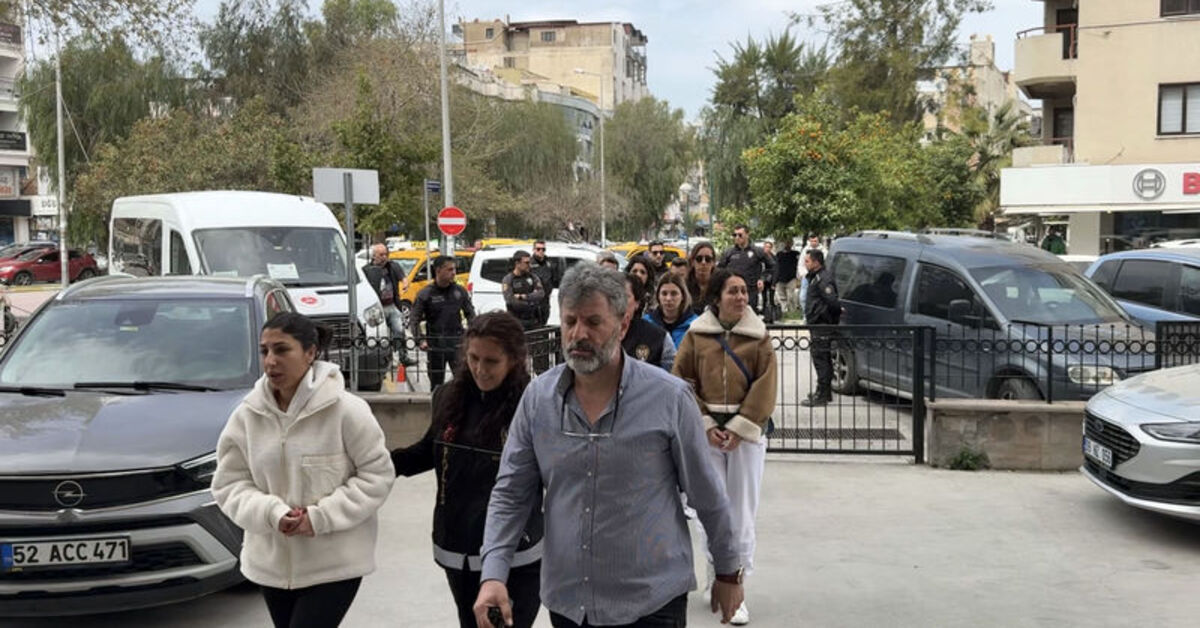 Tapu müdürüne ‘bel altı’ şantaj! 3 kadın şüpheli tutuklandı!